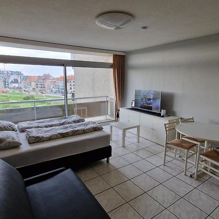 Studio Residentie Astrid Bredene Bagian luar foto